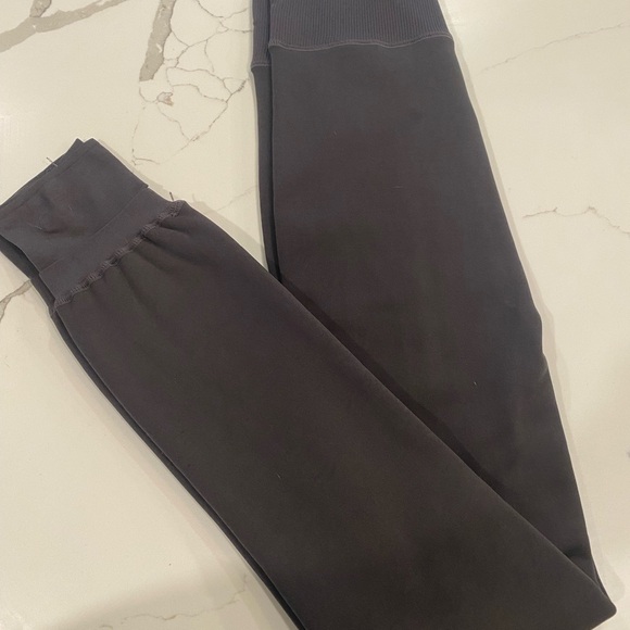 Fleece lined leggings, dark grey size small - Picture 1 of 2